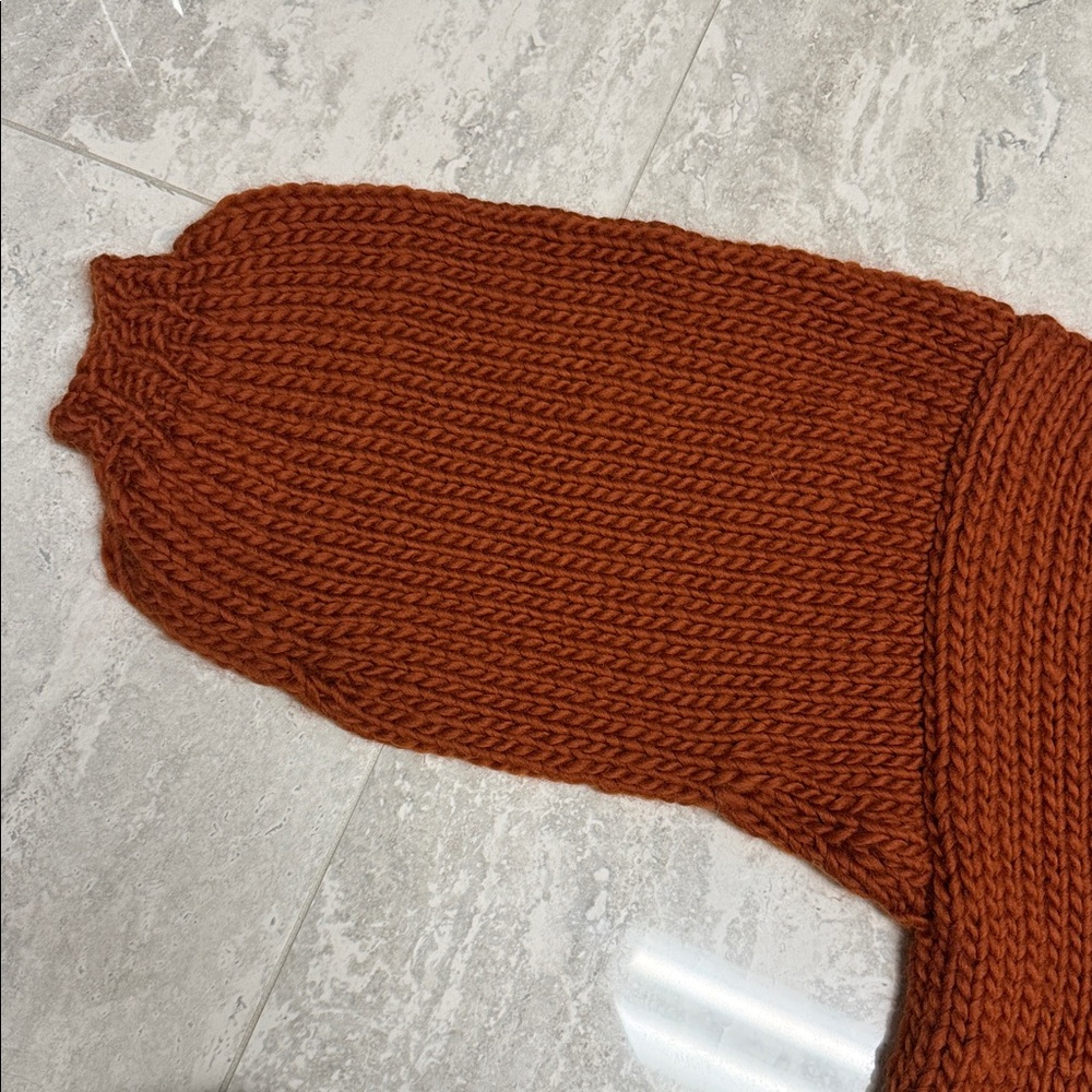 Hand knit oversized cardigan - Picture 6 of 8
